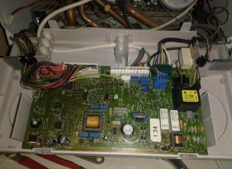 Kombi ana kart tamiri Körfez - Elektronik kart onarımı